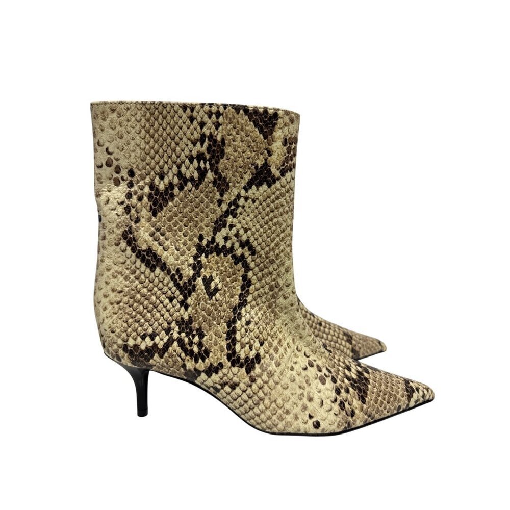 Schutz Frances Women's Bootie Boot Snakeskin Embossed Kitten Heel Size 5.5 NEW